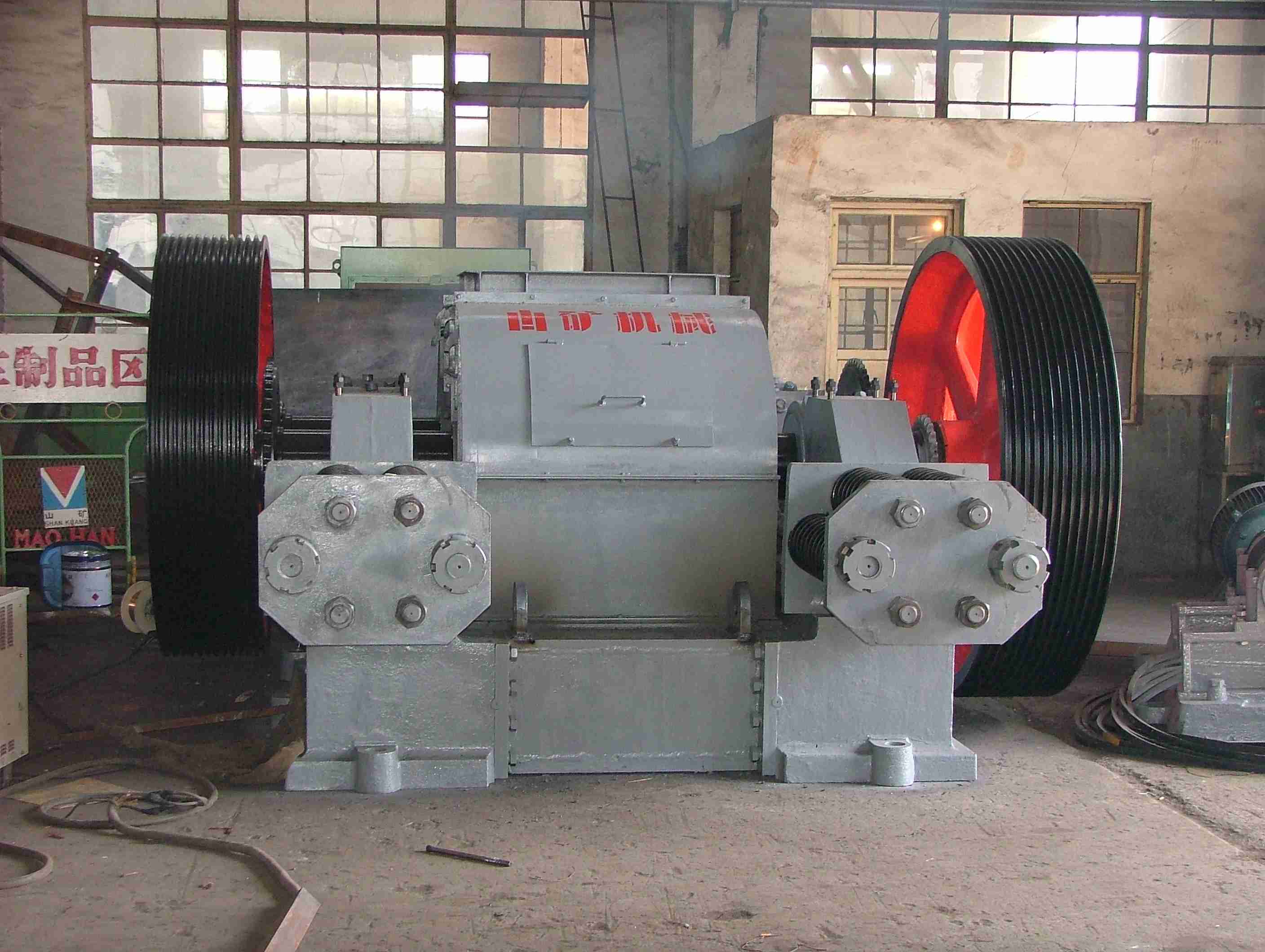 Twin roll crusher 610×400 mm