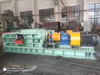 Гидравлическая двухзубая валковая дробилка 500×1500 мм